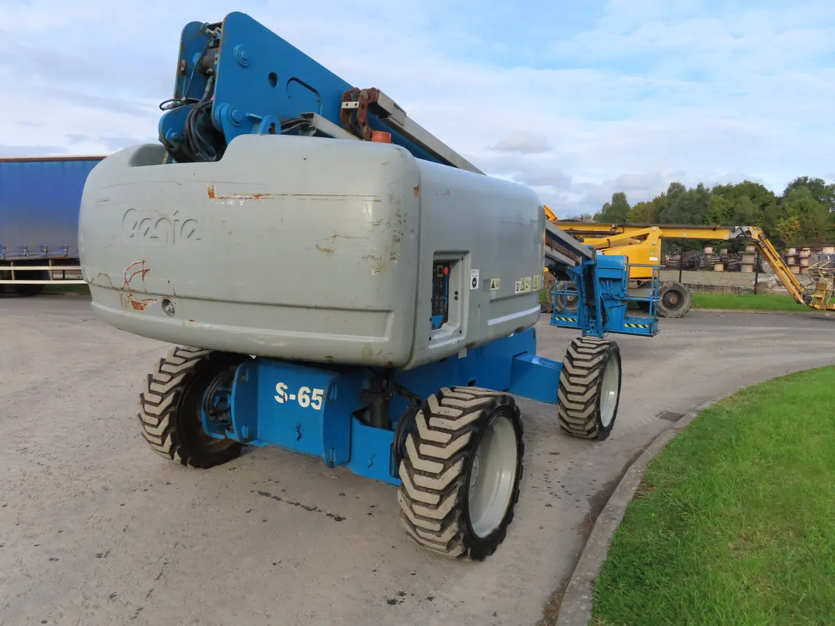 Genie S65 Boom Lift Access Platform - Image 3