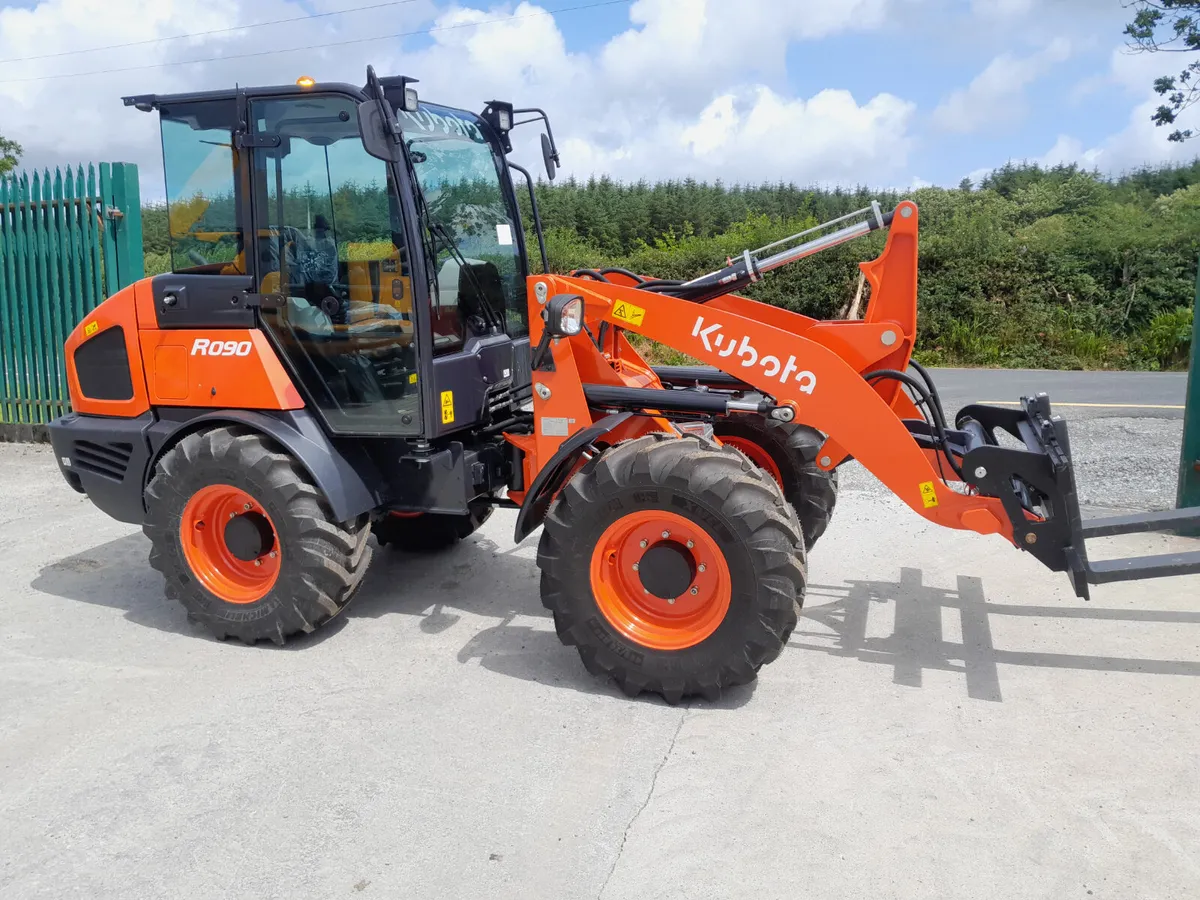 Kubota R O90 2025 18000 - Image 1