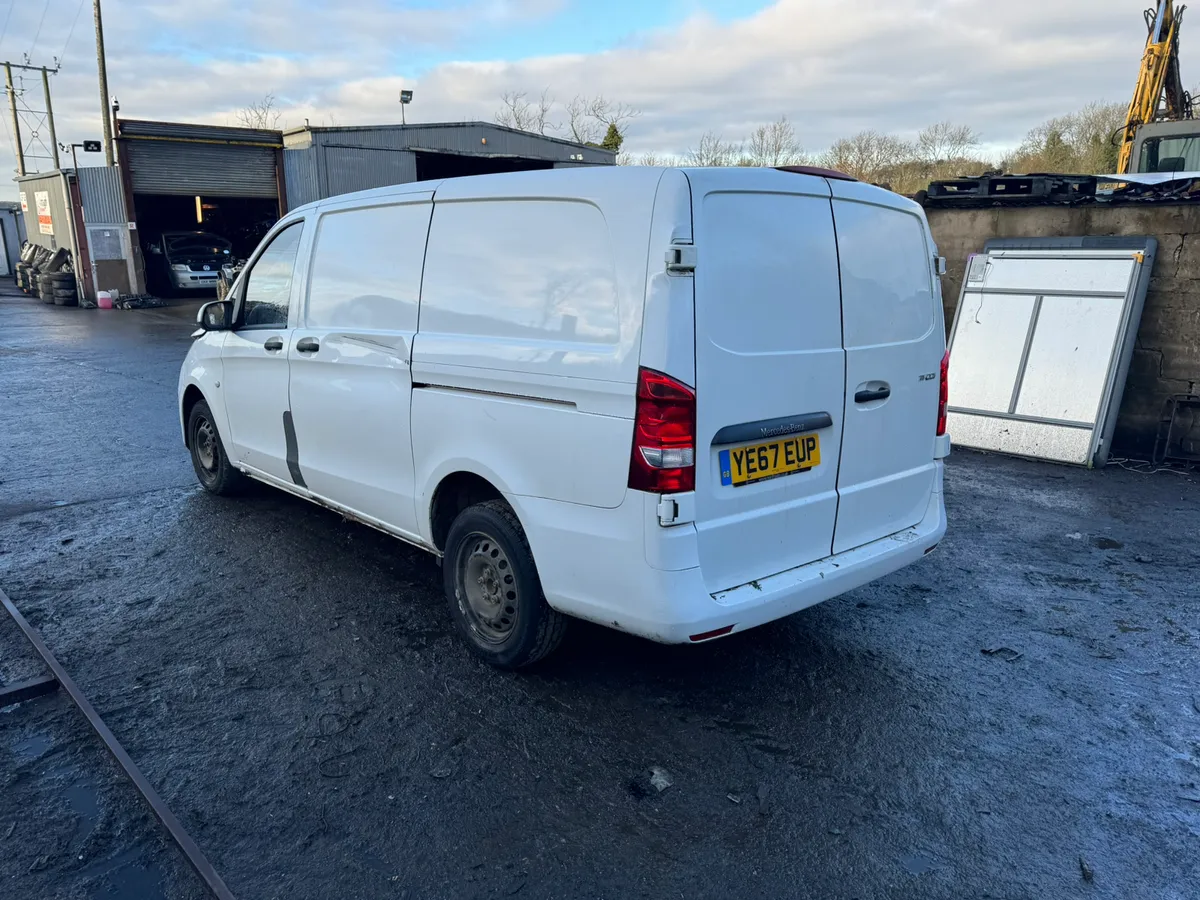 Breaking 2017 MERCEDES VITO 111 1.6 CDTI - Image 4