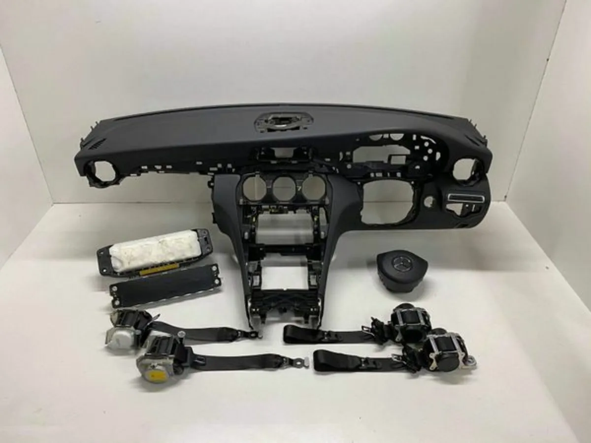 2015-on Mercedes MB C-class, E-class - Image 1