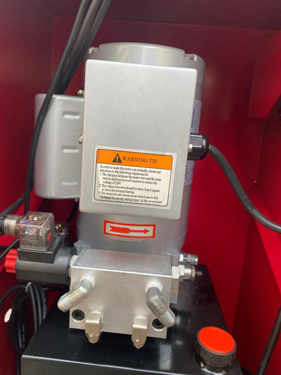 3.8  Ton High Rise Scissor Lift - Image 3