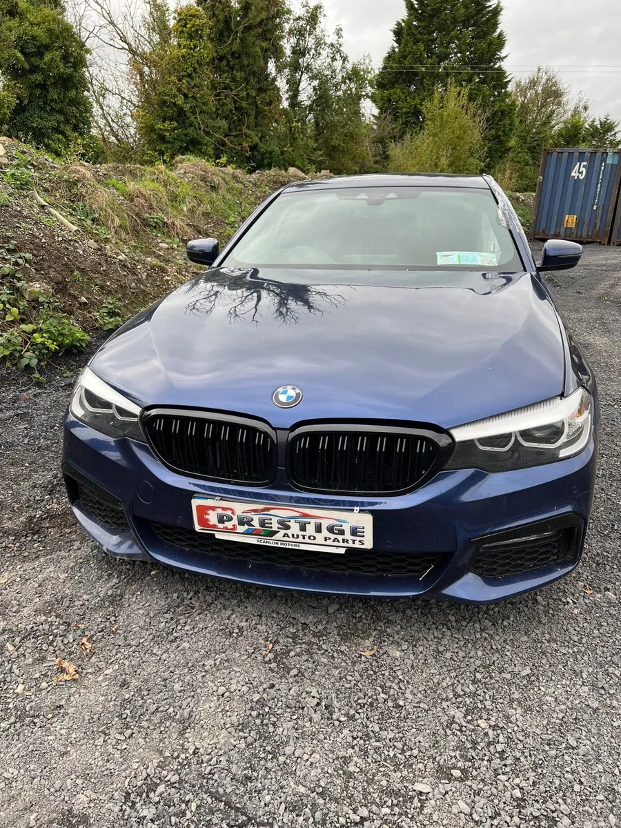 Breaking bmw 520 xDrive Msport 2017 G30 diesel C10 - Image 1