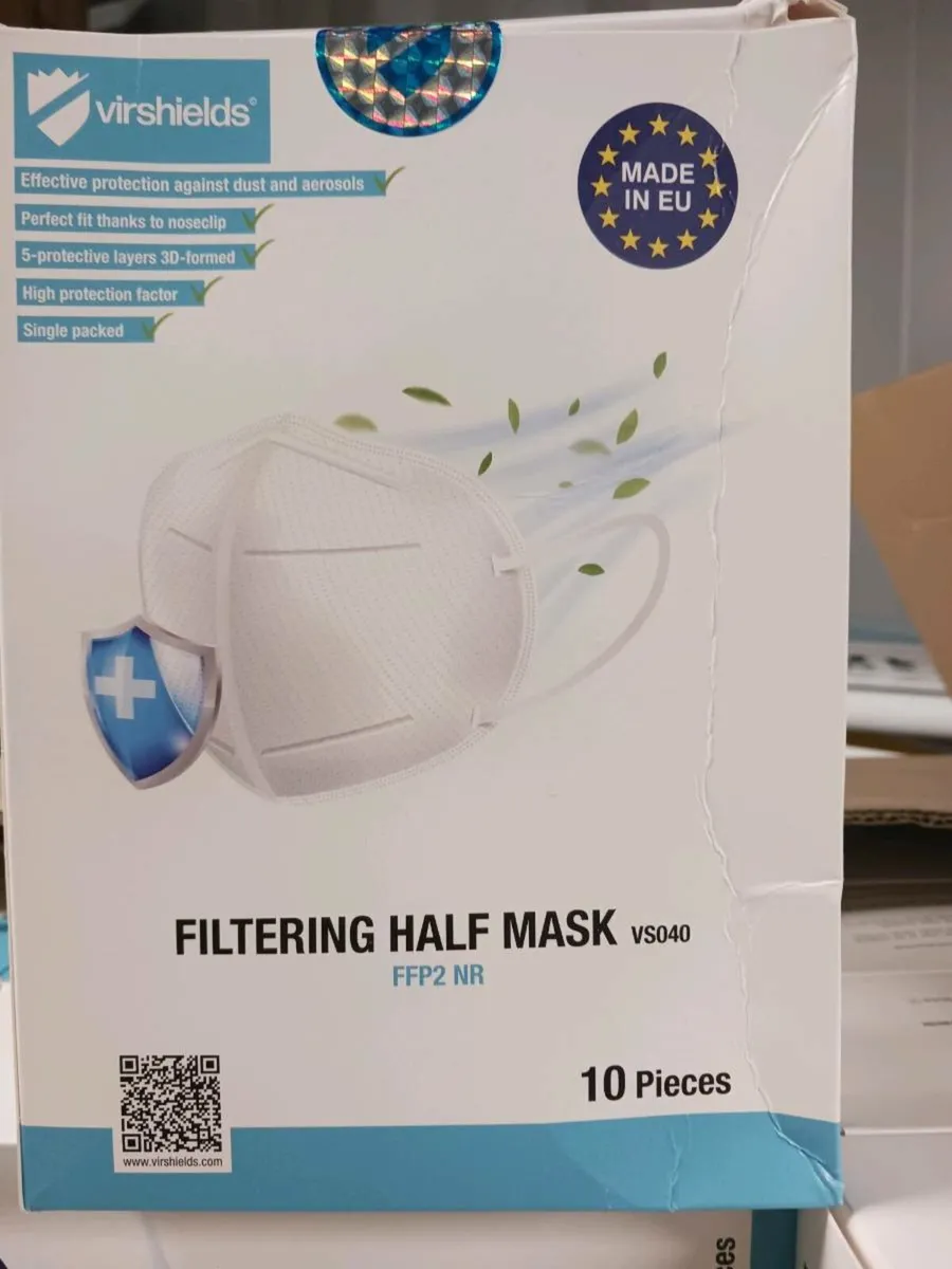 Filtering half mask - Image 1