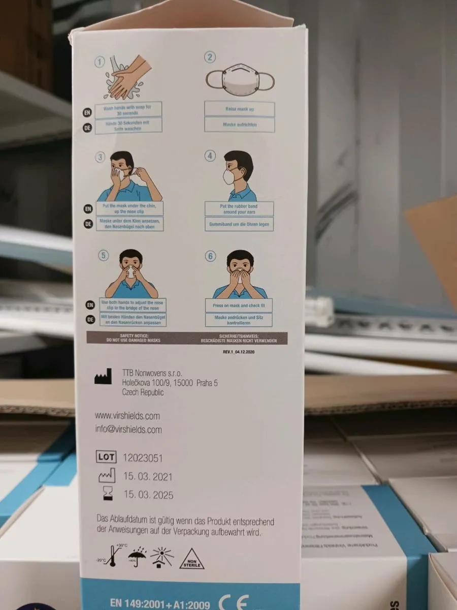 Filtering half mask - Image 2