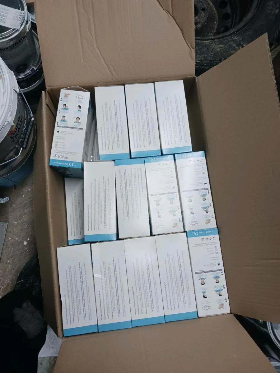 Filtering half mask - Image 3