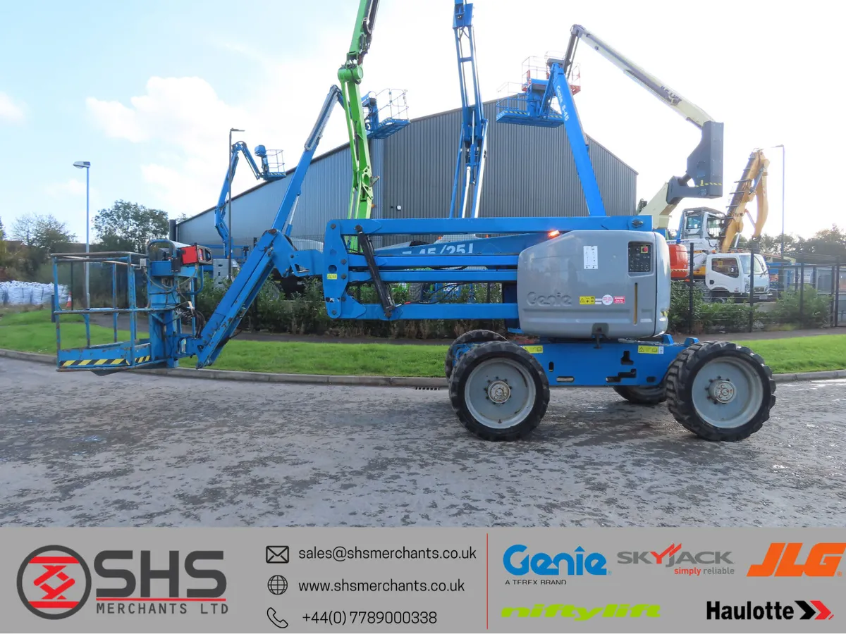Genie Z45/25J Articulated Boom Lift 2012 - Image 1
