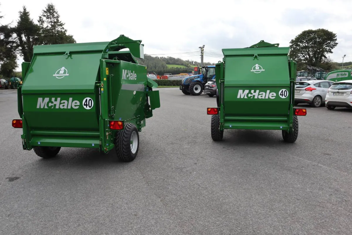 McHale C460 Straw Blower & Silage Feeder - Image 3