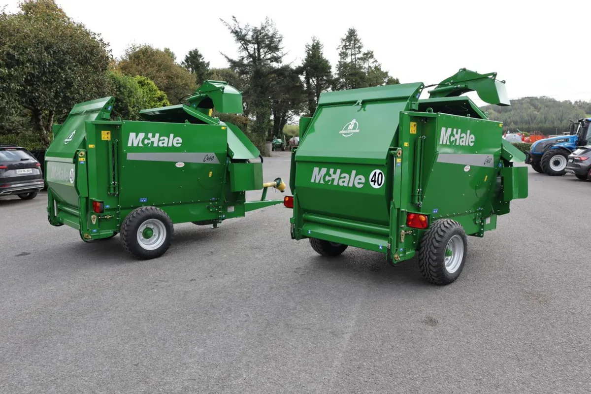 McHale C460 Straw Blower & Silage Feeder - Image 4