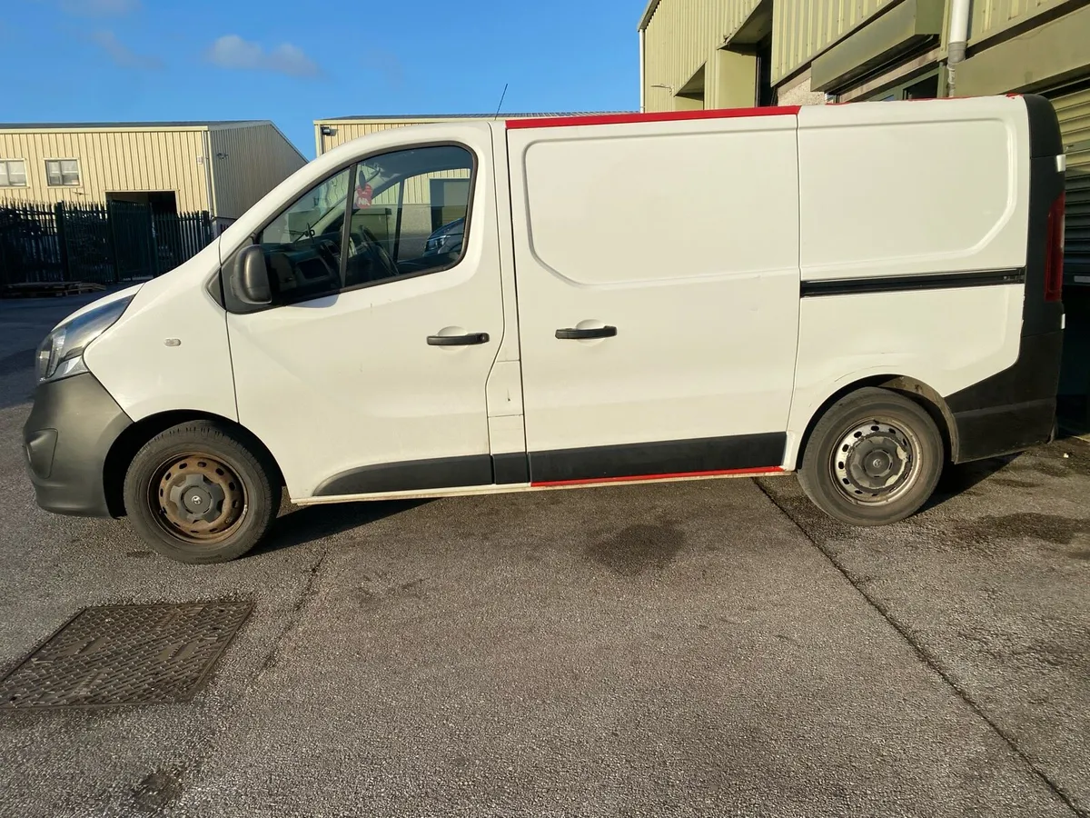 Opel Vivaro Renault Trafic for breaking - Image 2