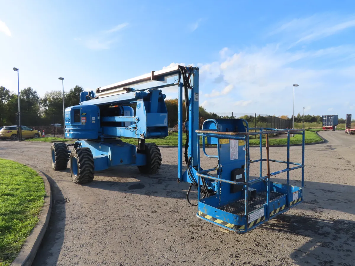 Genie Z60/34 Boom Lift 2008 - Image 2