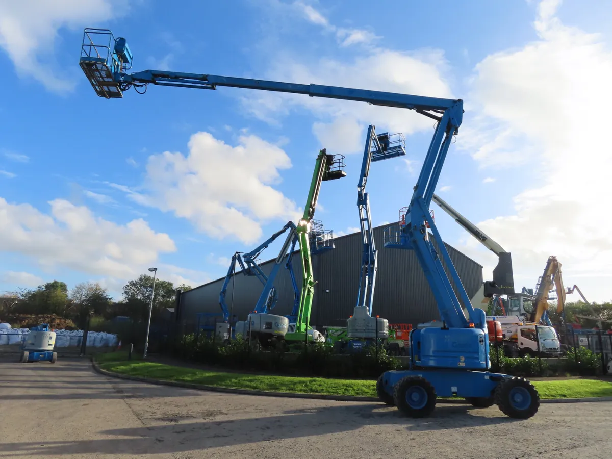 Genie Z60/34 Boom Lift 2008 - Image 4