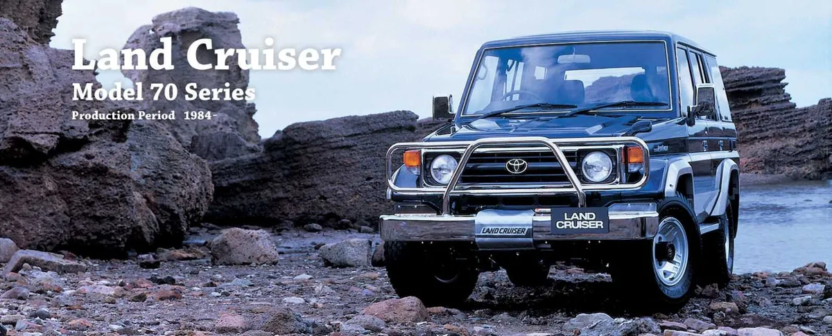 TOYOTA LANDCRUISER-HILUX 3.0 D4D ENGINE - Image 2