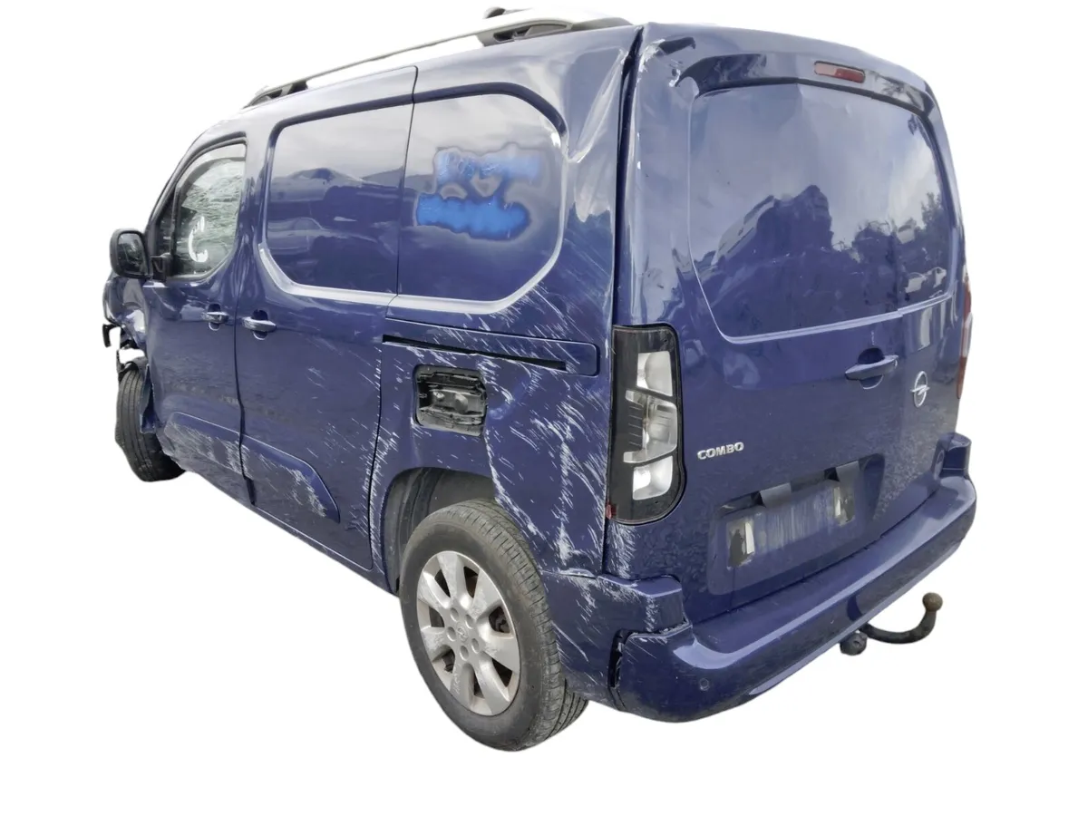 2019 OPEL COMBO For Breaking/Dismantling - Image 3