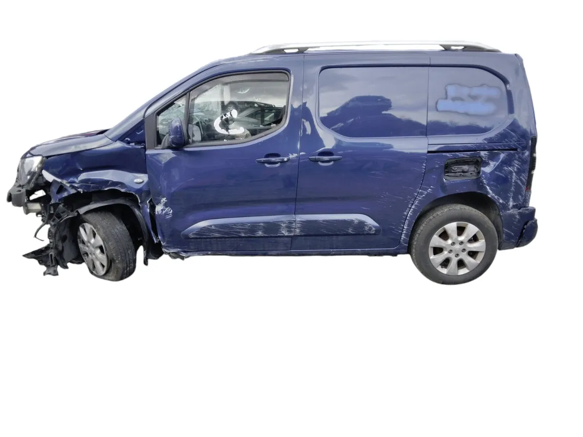 2019 OPEL COMBO For Breaking/Dismantling - Image 4