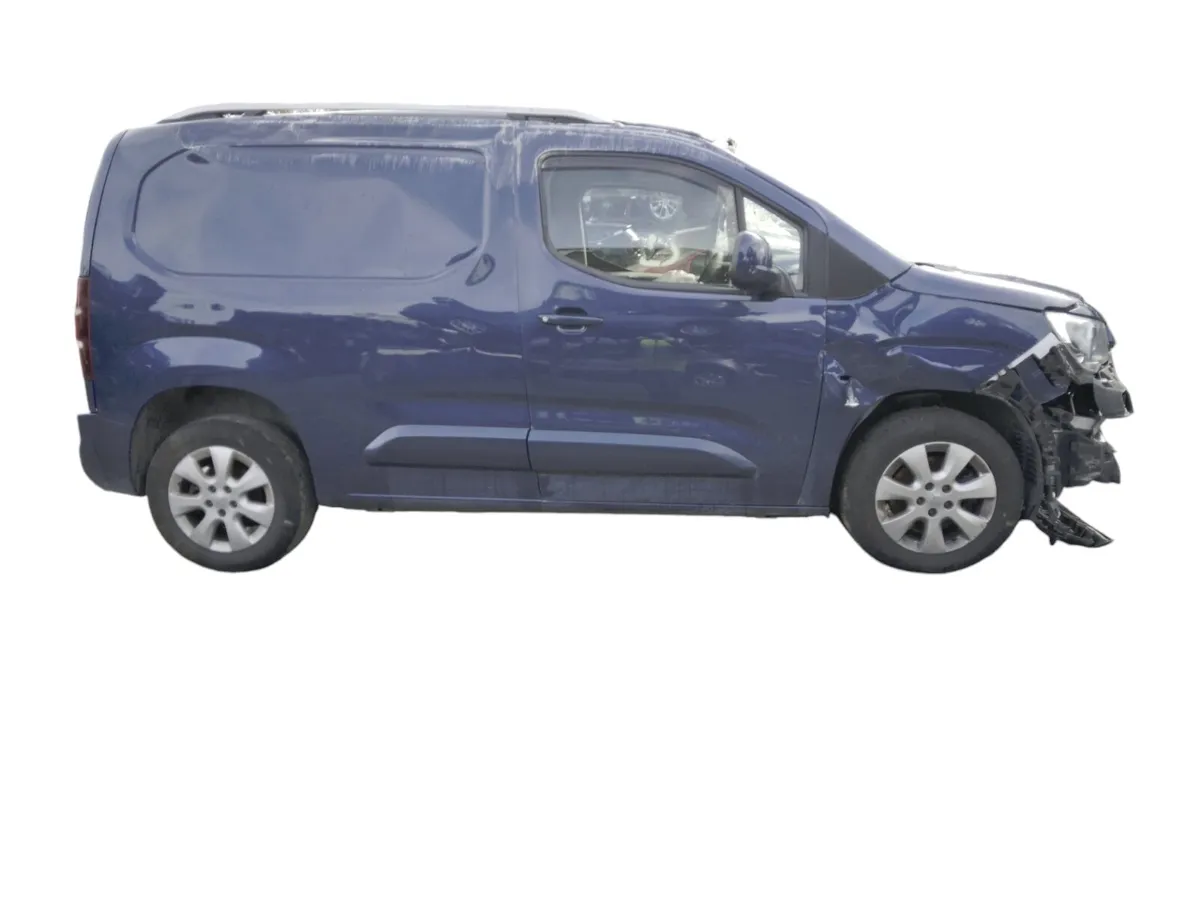 2019 OPEL COMBO For Breaking/Dismantling - Image 1