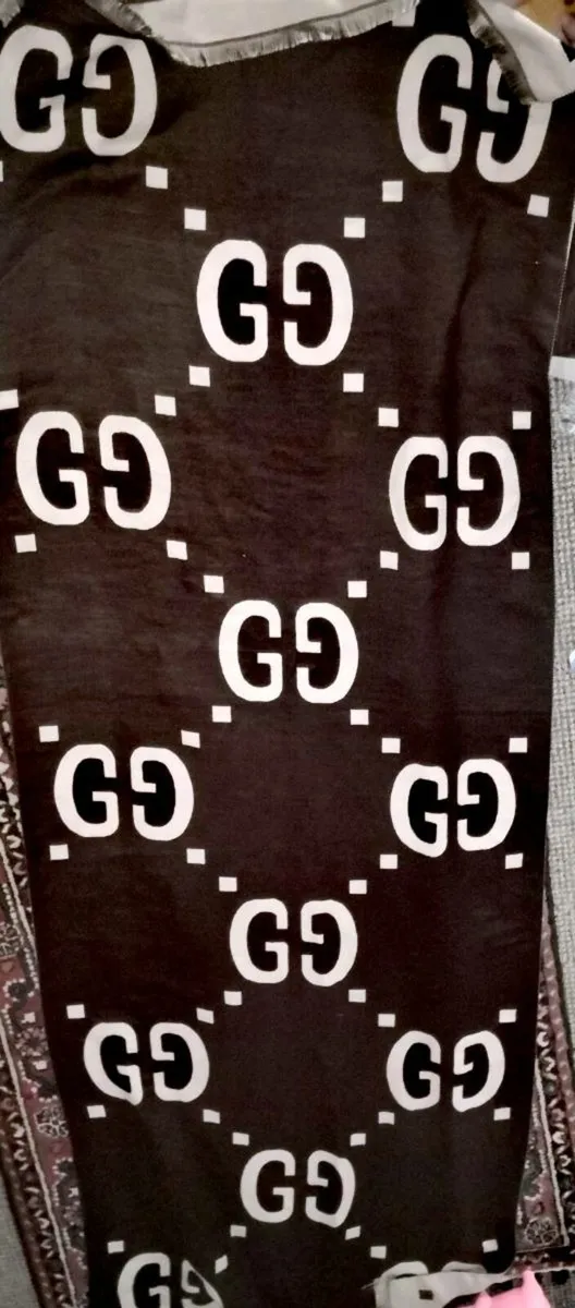 Super soft scarf - Image 1