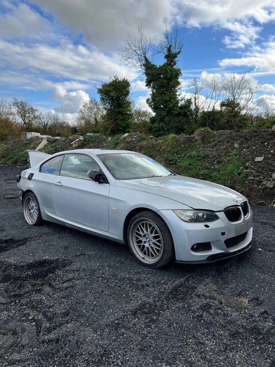 Breaking bmw 320d 3 series e92 n47d20c 354/7 - Image 1