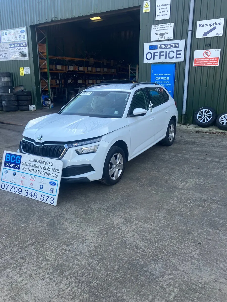 2022 Skoda kamiq parts breaking - Image 2