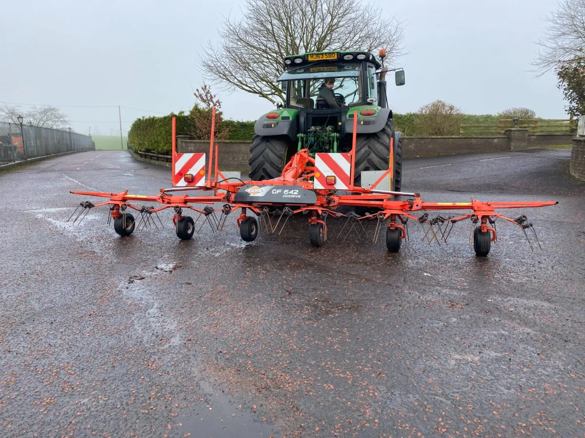 Kuhn GF642 Gyrotedder / Tedder - Image 1