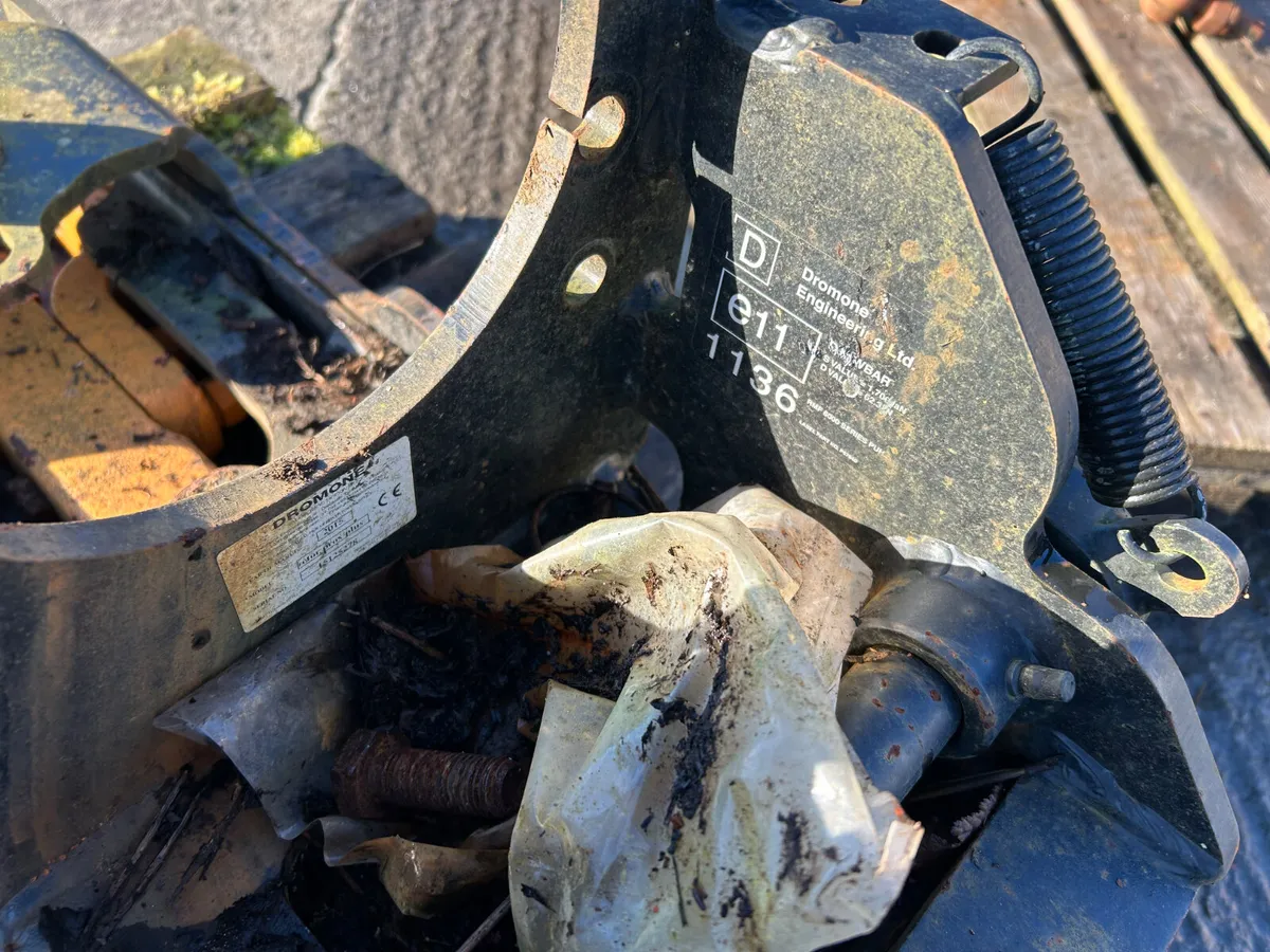 Zetor Proxima Pick up Hitch - Image 3