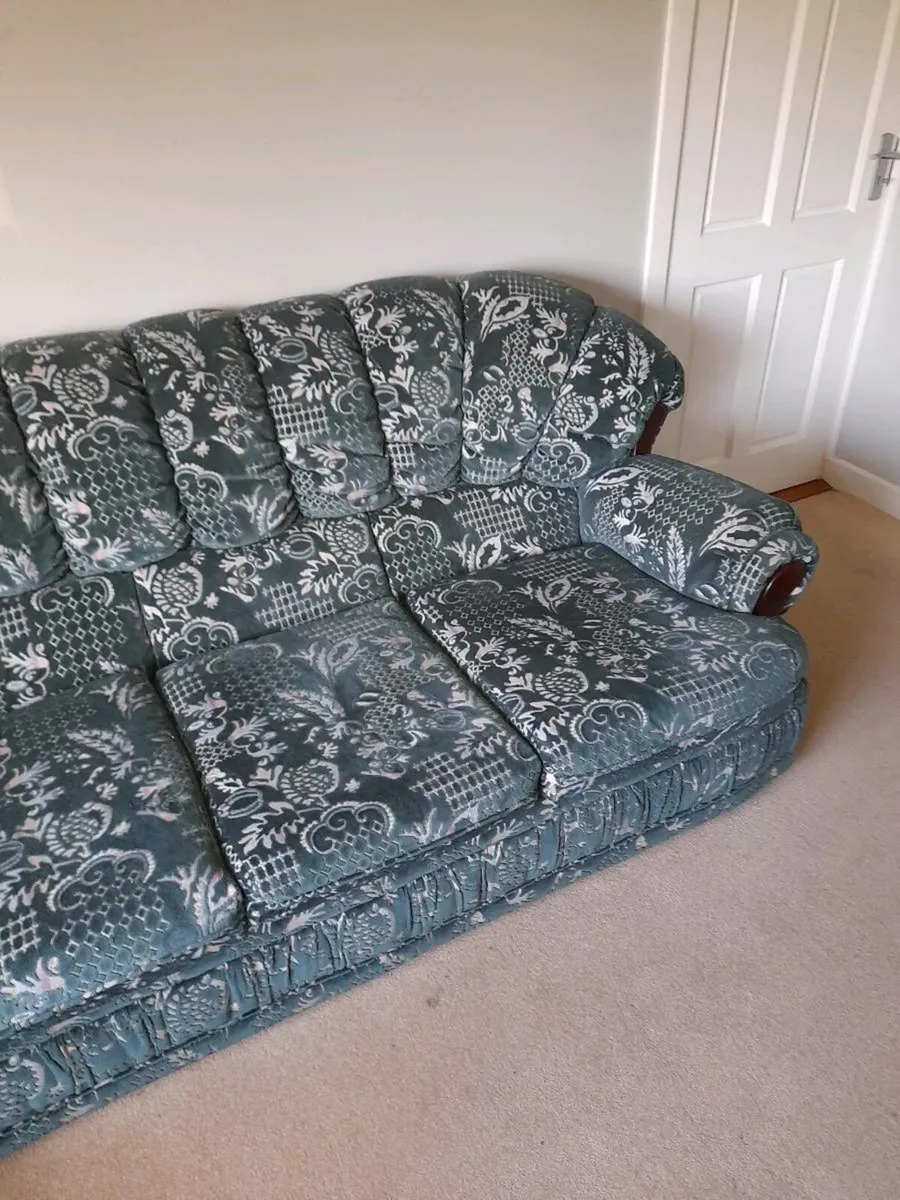 3 seater, 2 seater and single seater couch. - Image 1