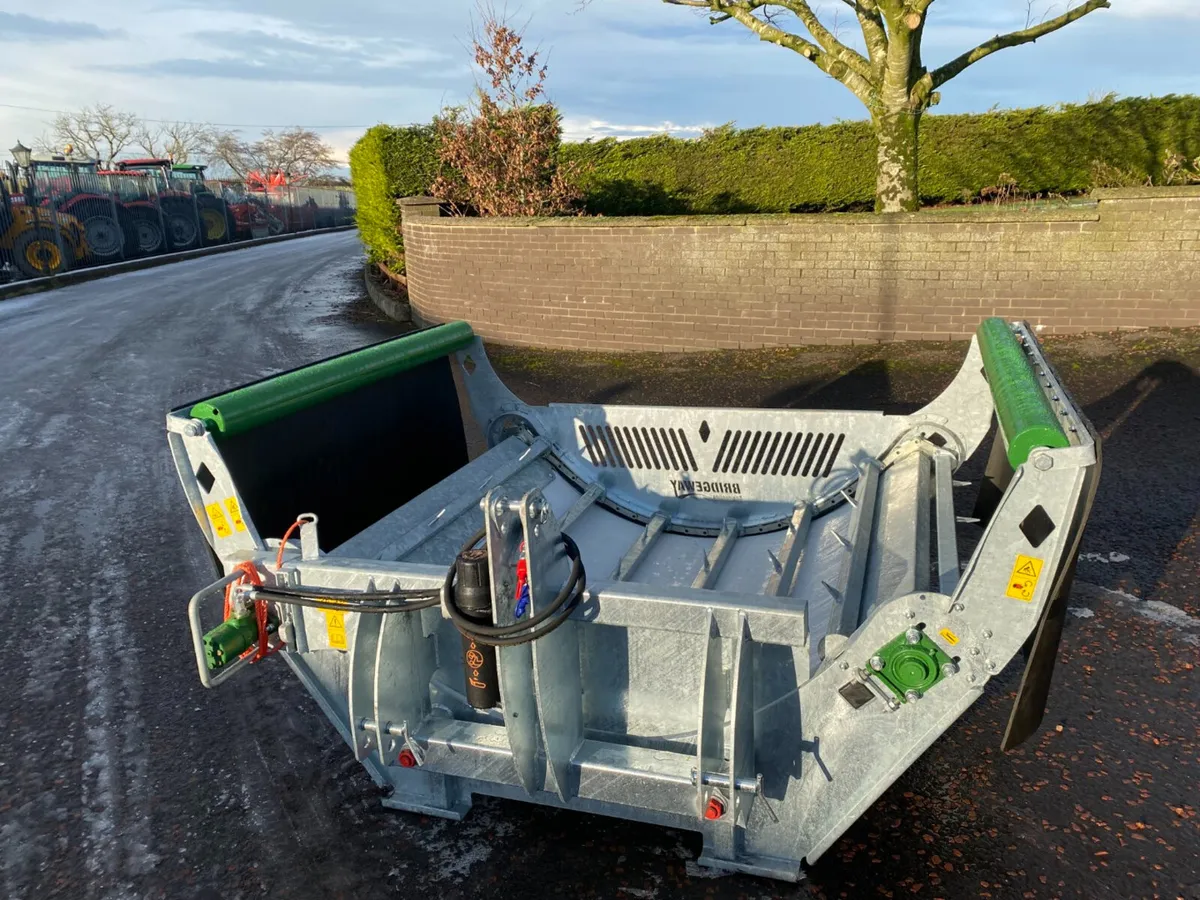 Bridgeway Diamond Feeder Bale Unroller - Image 1