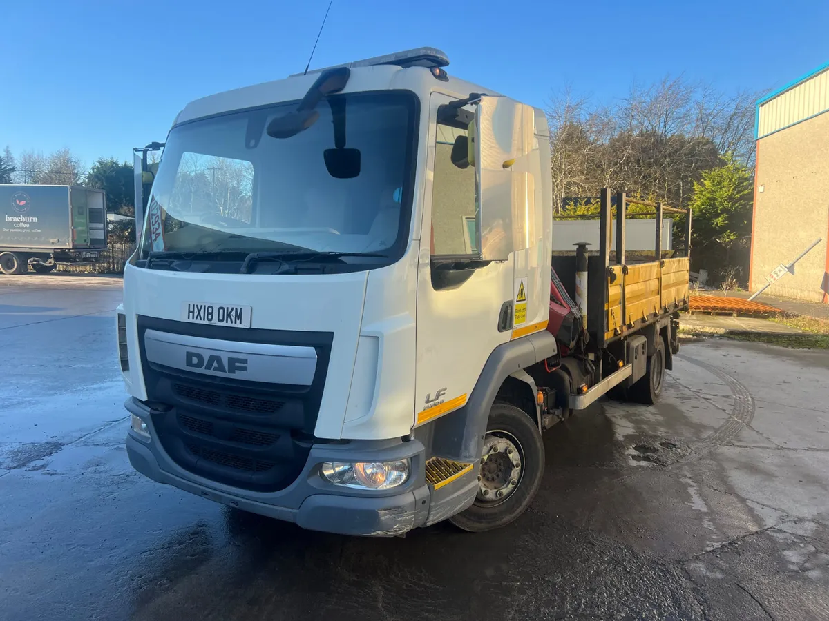 Daf 45/180 12 tonne tipper crane pipped for grab - Image 2