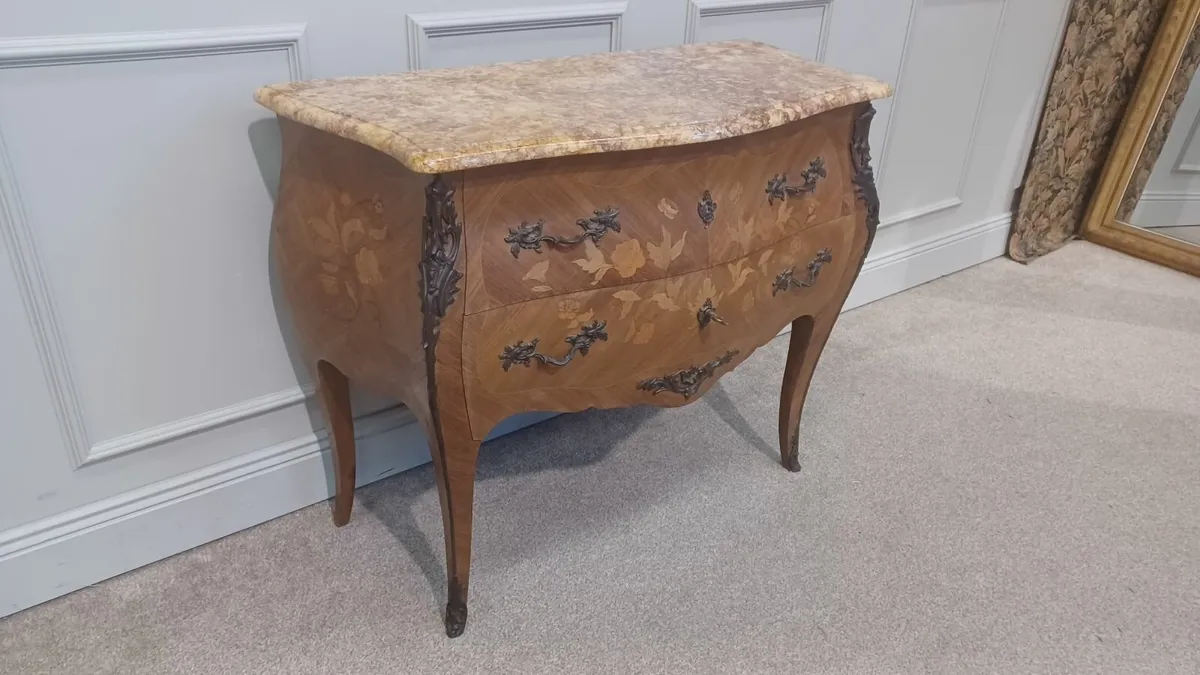 Floral Marquetry French Bombe Chest of Drawers - Image 3