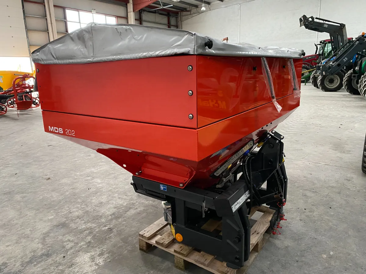 New Rauch 20.2D Spreaders - Image 4