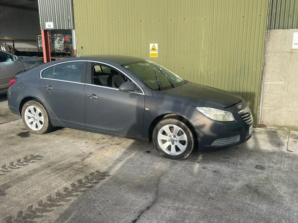 131 opel insignia 2.0 130bhp for dismantling