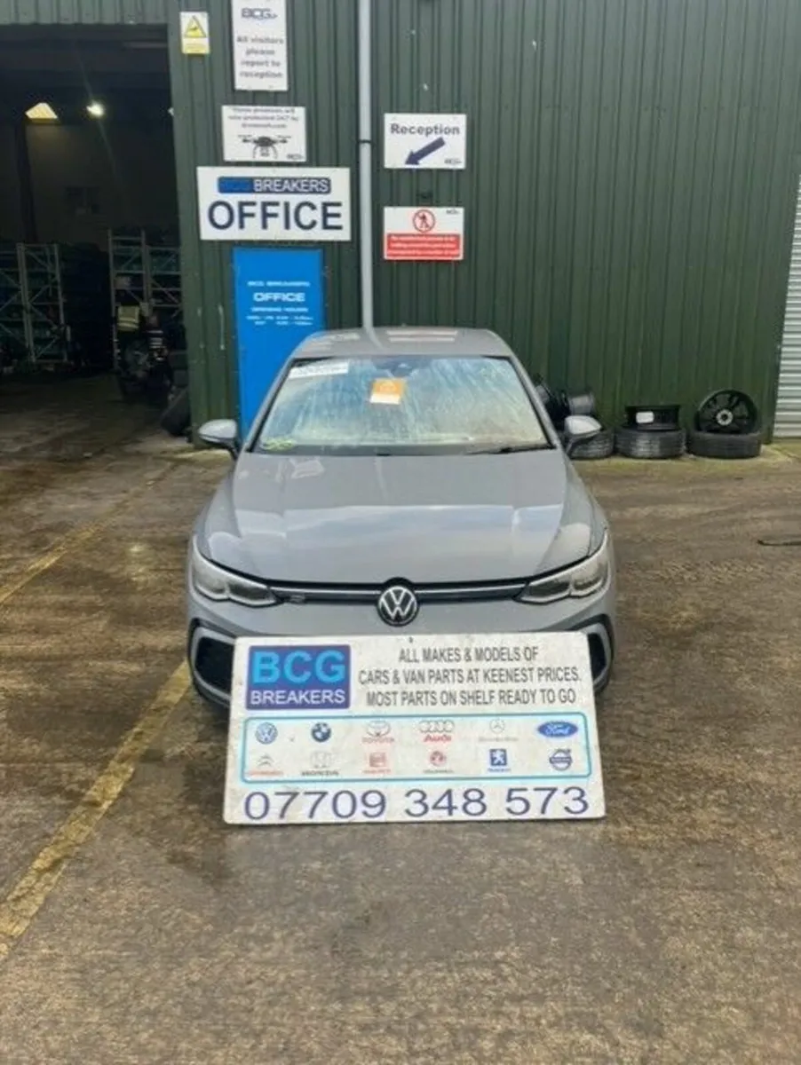 2022 vw golf r line parts breaking