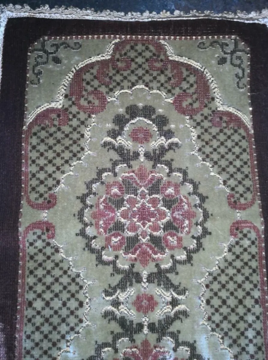Antique large brocade table cloth - Image 4