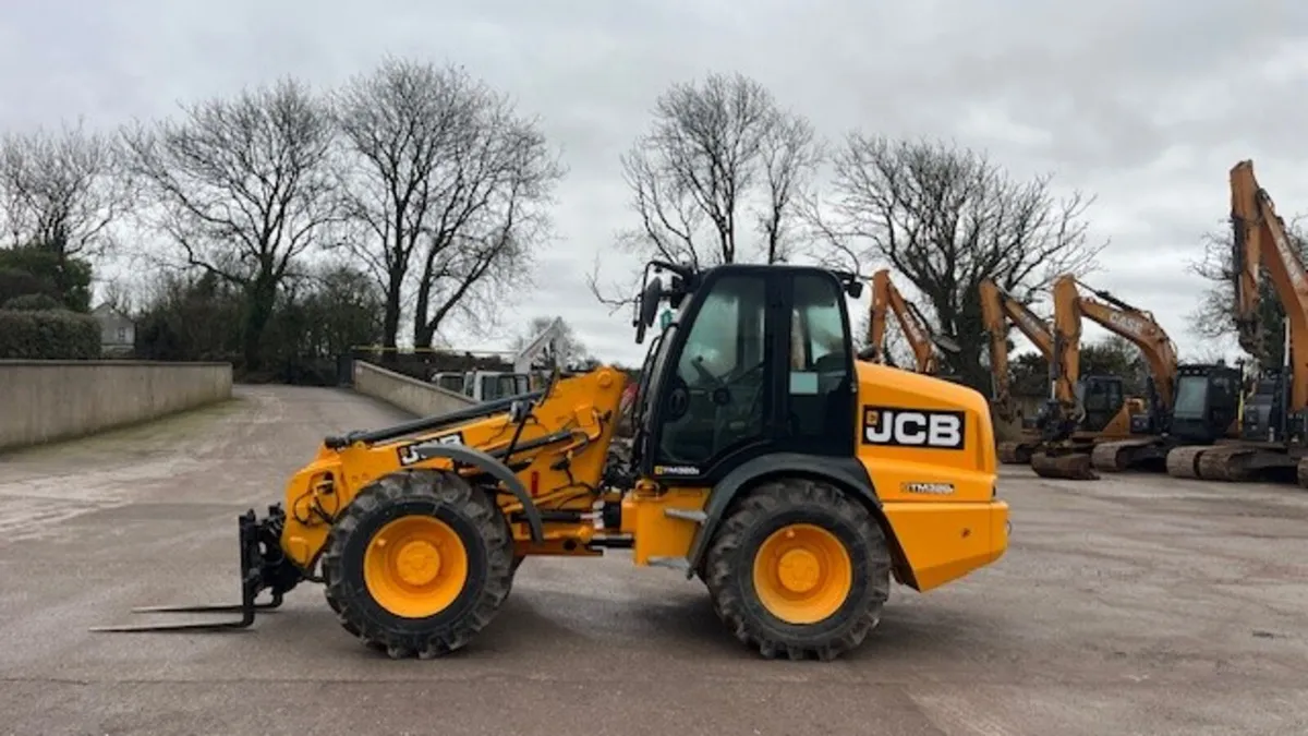 2018 JCB TM320S - Image 1