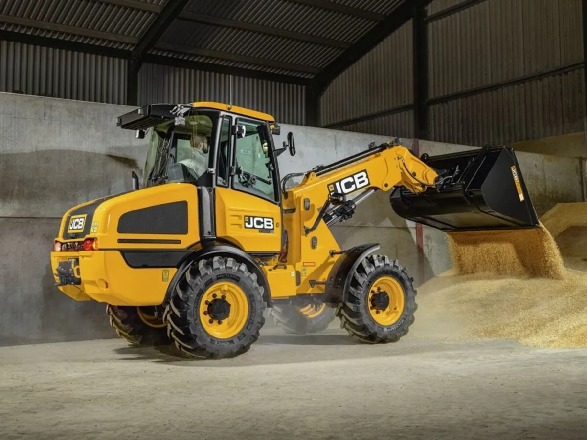 JCB TM180 AGRI Telescopic Wheel Loader - Image 1