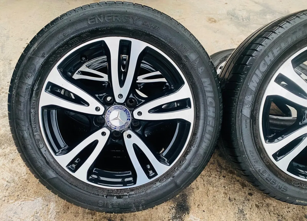 16inch A class 5x112 Alloy Wheels - Image 2