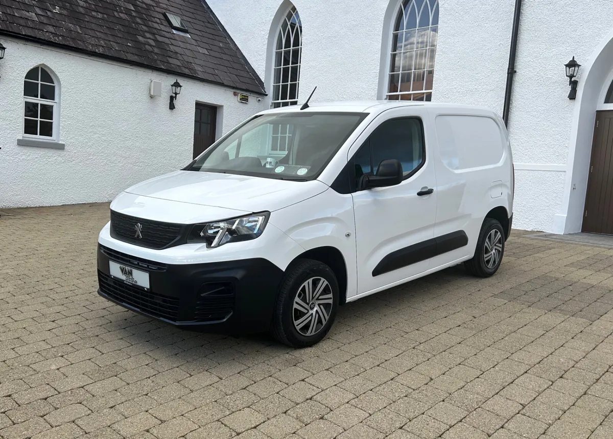 2021 (212reg) Peugeot Partner Access NO VAT - Image 3