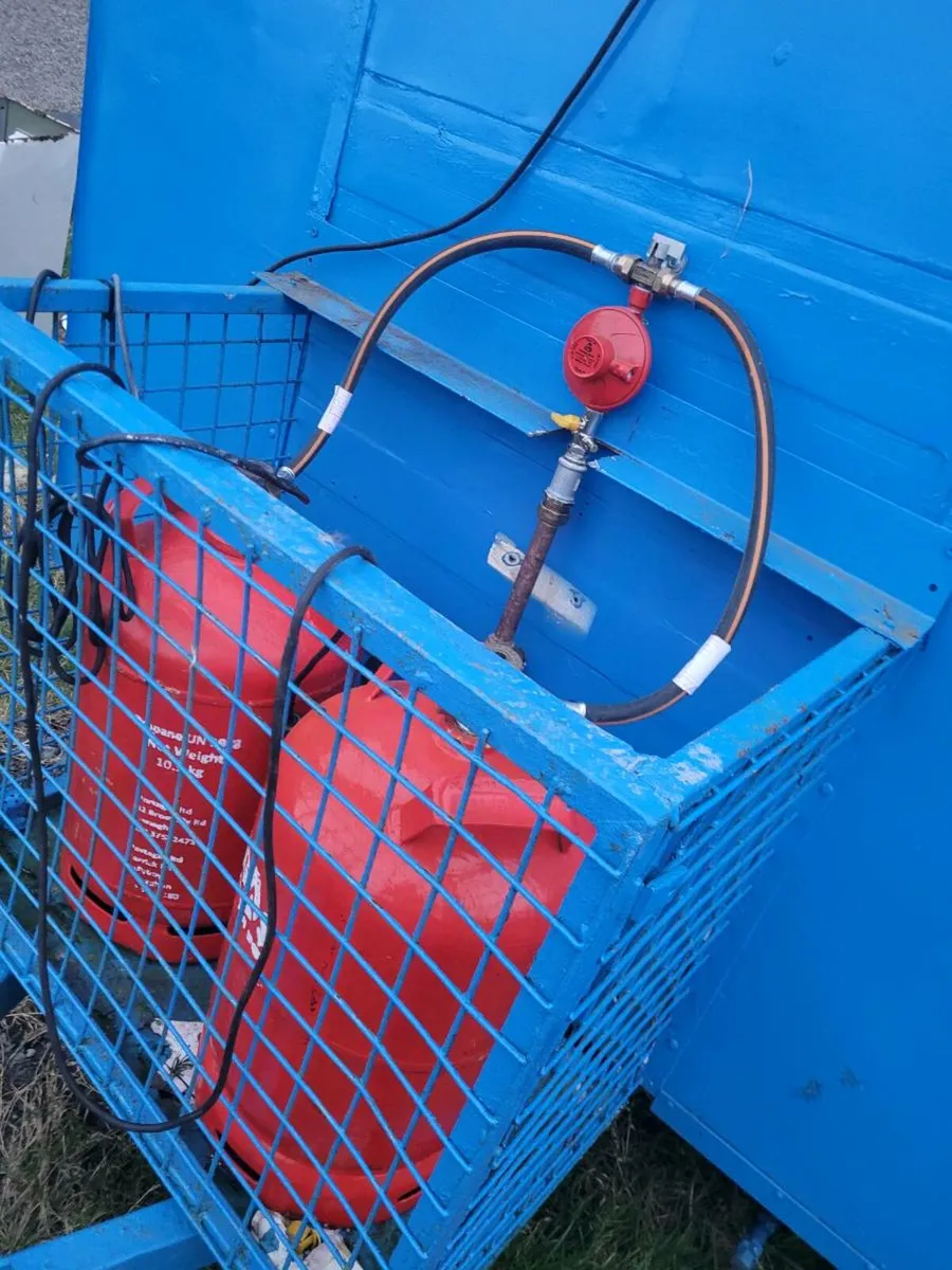 Catering van - Image 3