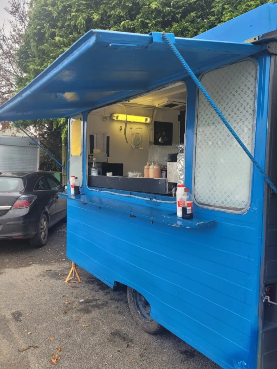 Catering van - Image 1