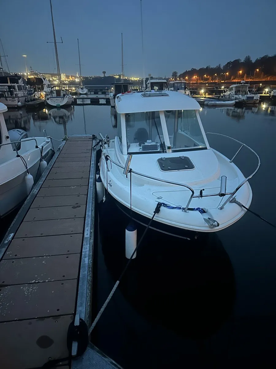 Merry fisher 5.85 with new suzuki 90 - Image 1