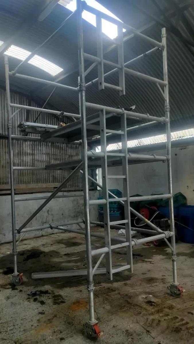 Tower scaffold for rent** 8.2m working height ** - Image 2