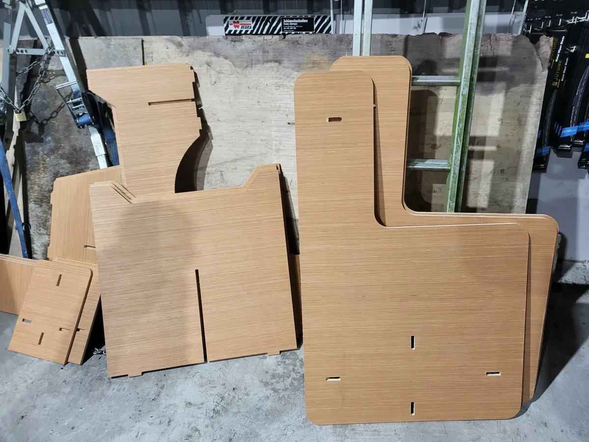 Shooting table free delivery - Image 4