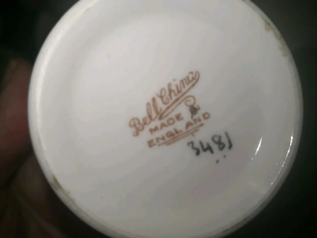 1930s large set of Bells China 39pcs - Image 3