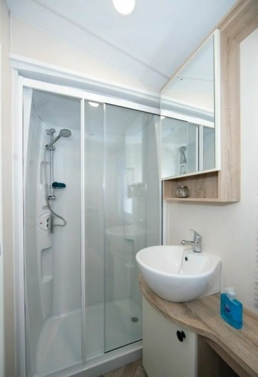 Europa Willow 3 & 2 Bedroom Mobile Homes - Image 3