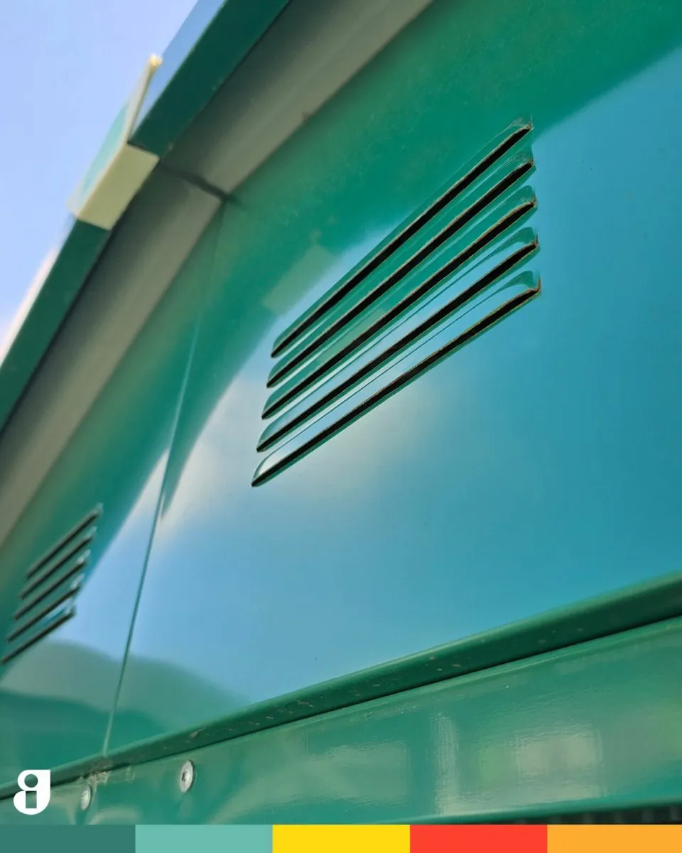 9ft x 10ft Classic Steel Shed - Image 3