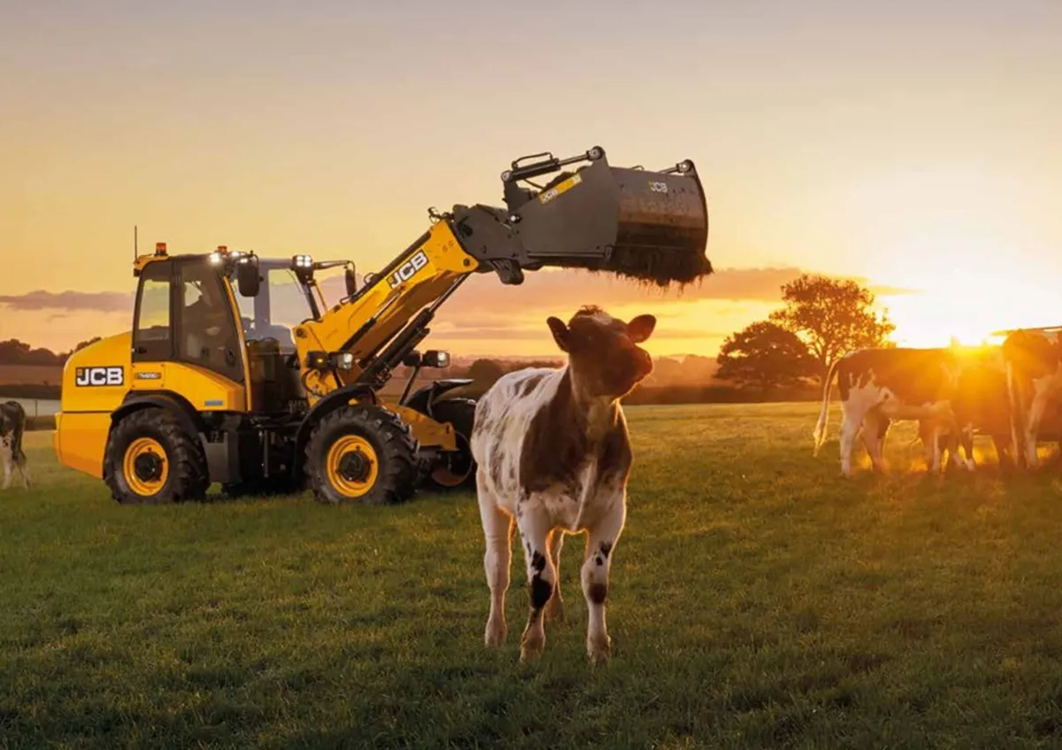 JCB TM280 AGRI Telescopic Wheel Loader 4.8m - Image 2