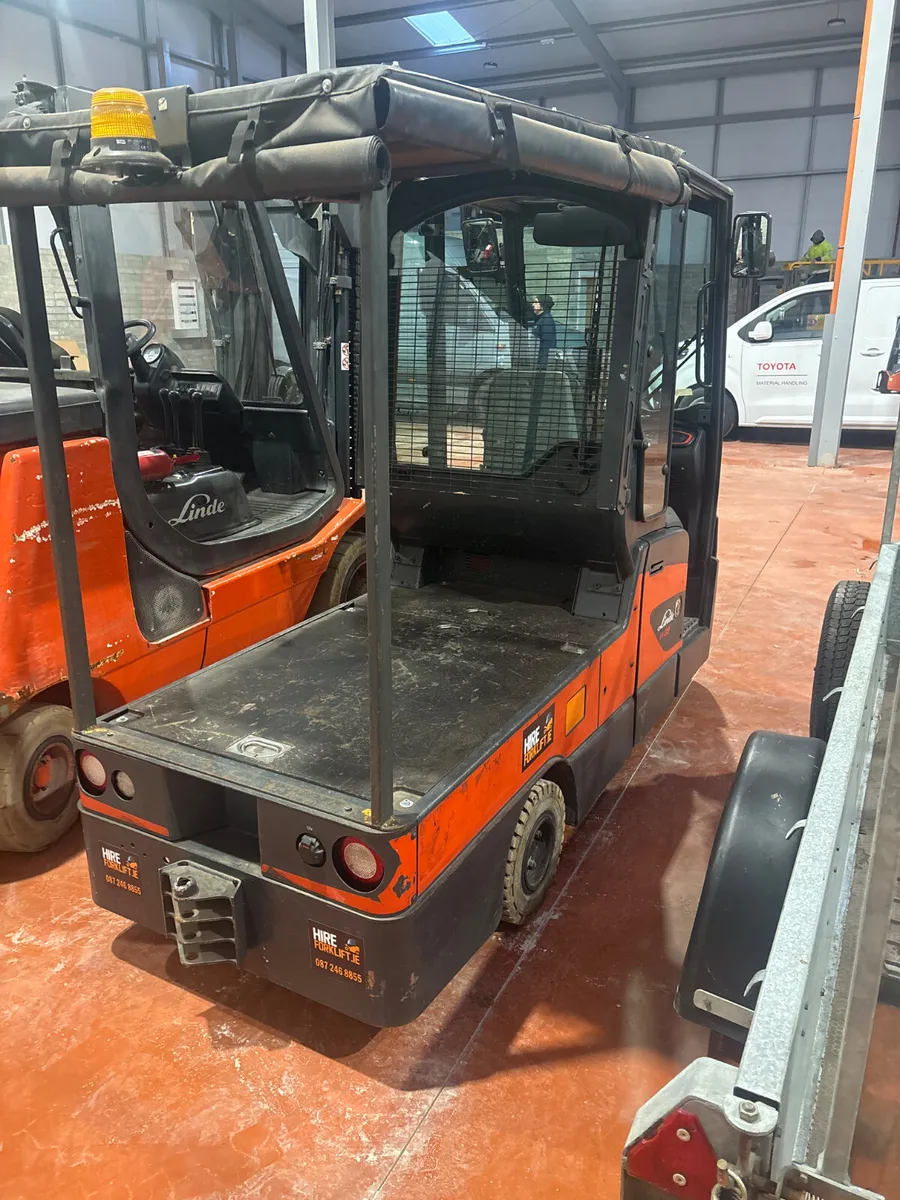 Linde W08 Tug - tractor - Image 2