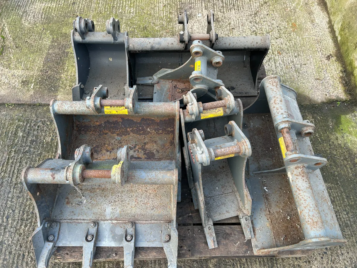 Digger Buckets see description - Image 1