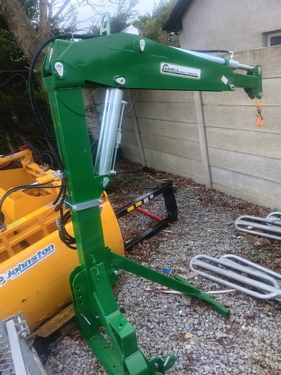 Fertiliser Hoist - Image 1