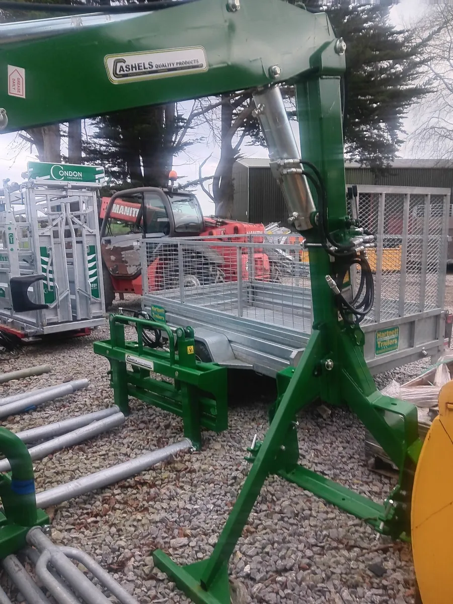 Fertiliser Hoist - Image 2