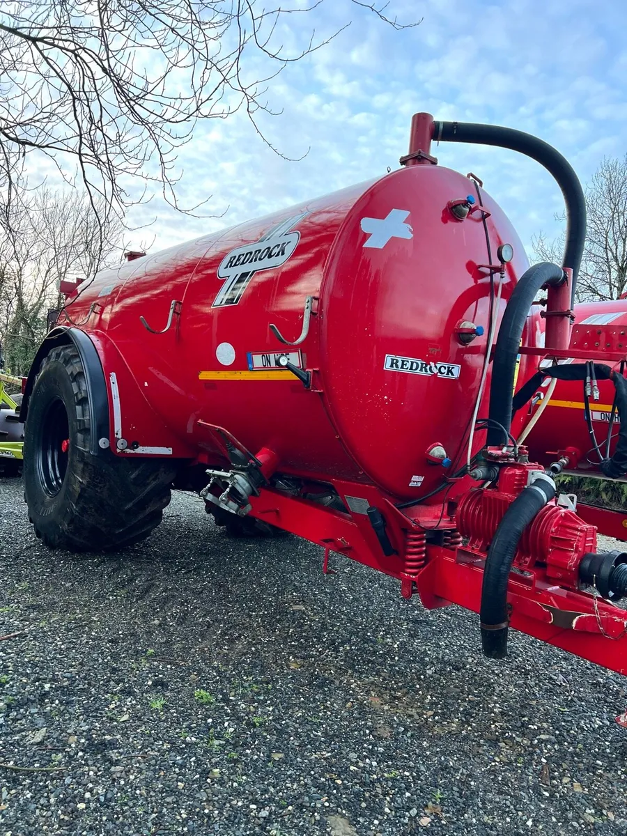 Self Drive Hire 2500G & 3000G Available - Image 1